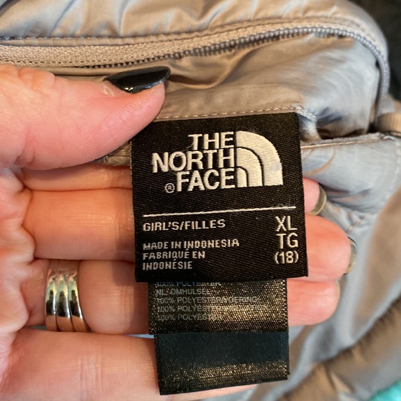 NorthFace Reversible Coat - Picture 5 of 6